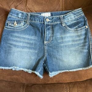 Target Xhileration girls Shorts XL 14/16 like new